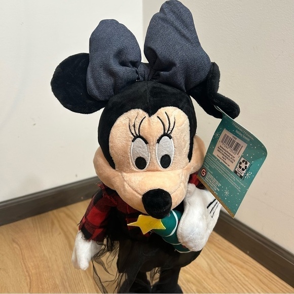 Disney 20” Porch Greeter Minnie Mouse NWT Christmas Black Red - Picture 3 of 8